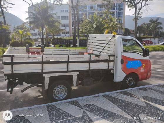 HYUNDAI HR 2.5 LONGO COM CAÇAMBA 4X2 16V 130CV TURBO INTERCOOLER DIESEL 2P MANUAL